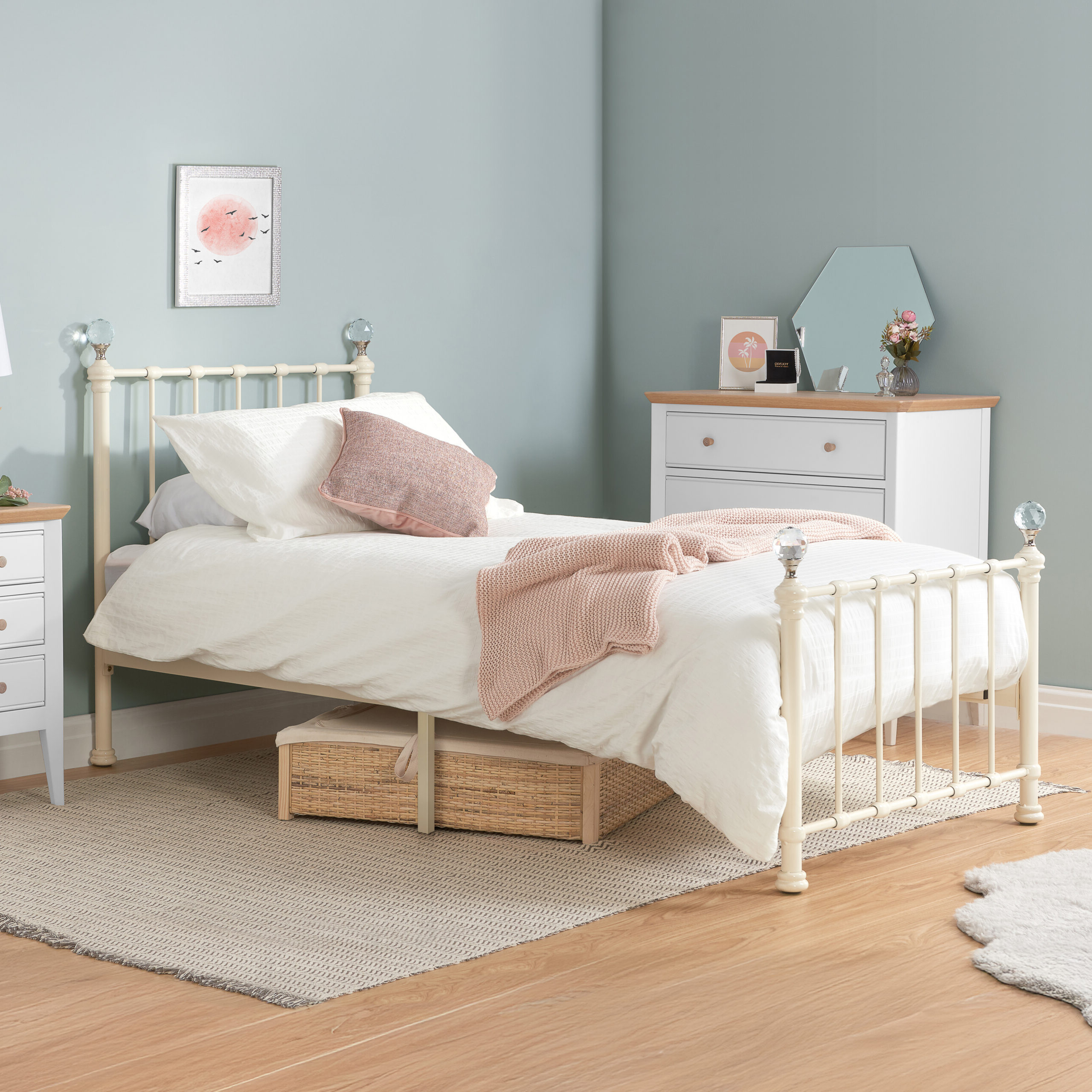 BIRLEA Jessica Bedstead