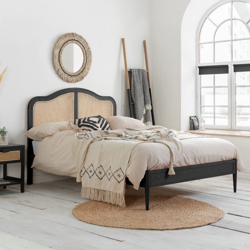 Birlea Leonie Bedstead
