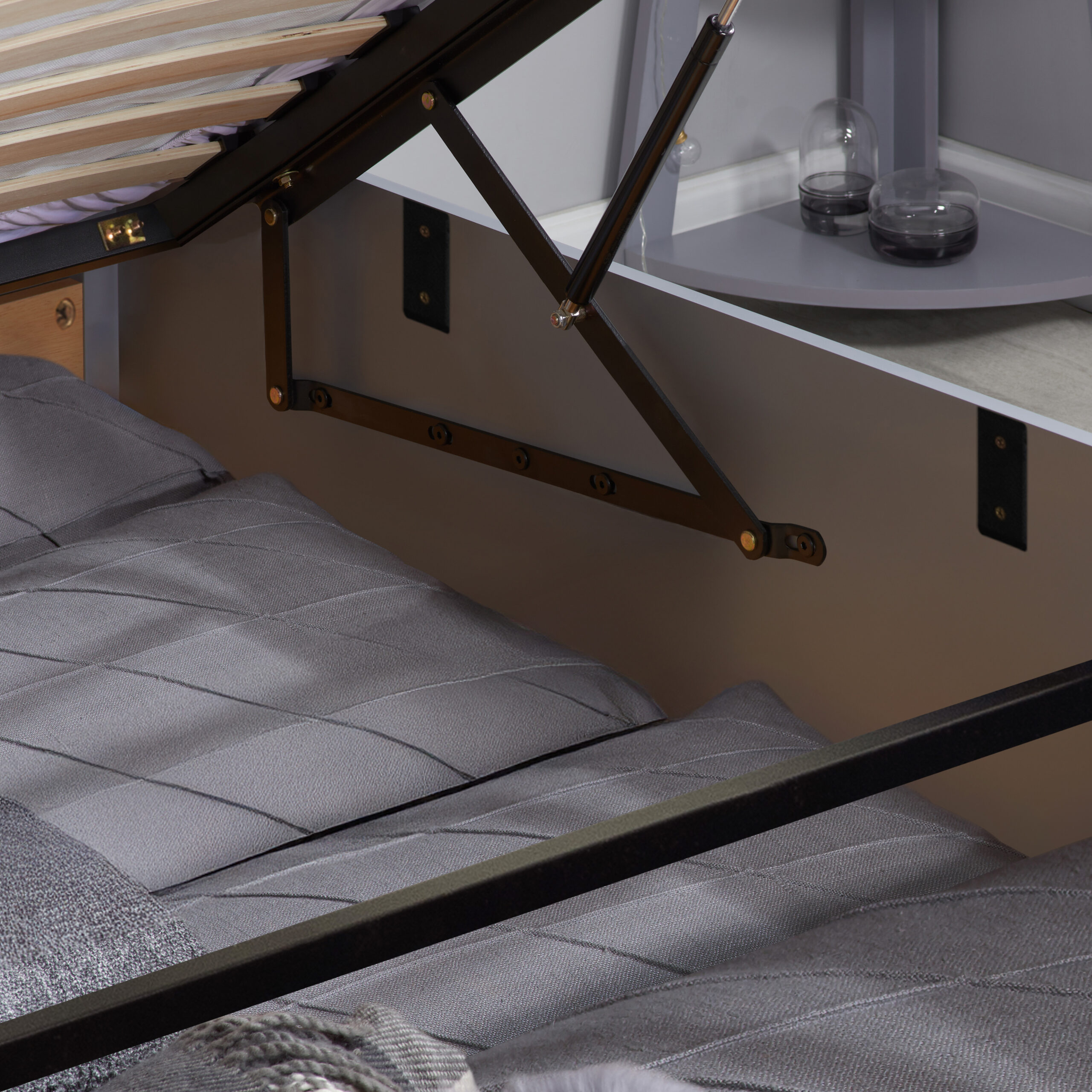 BIRLEA Phoenix Ottoman Storage Bed