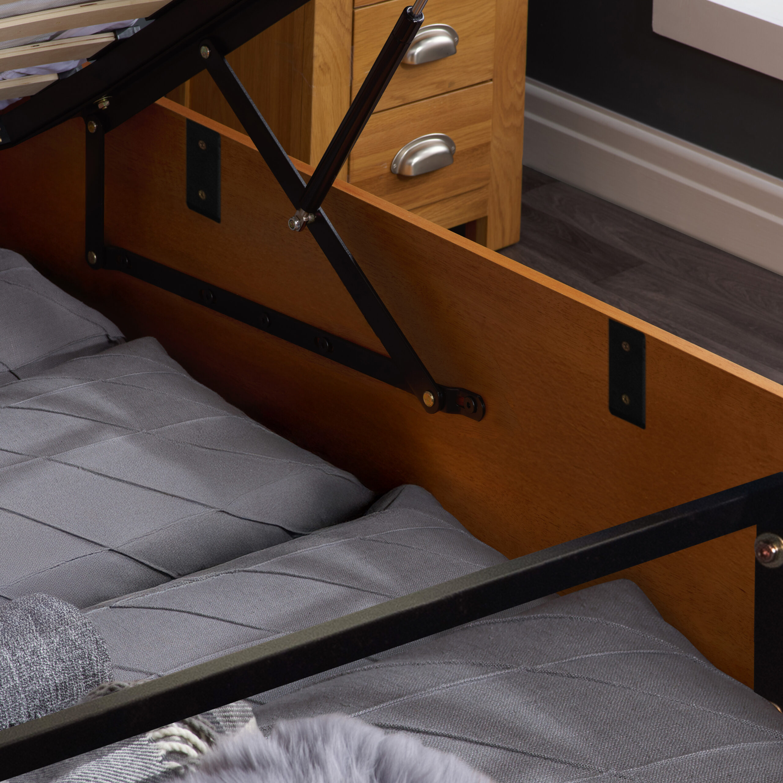 BIRLEA Phoenix Ottoman Storage Bed