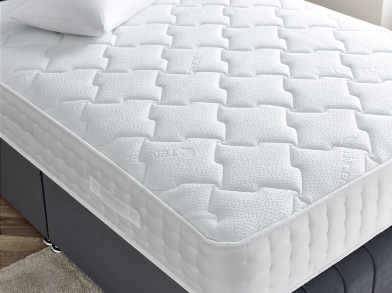 Majestic 2000 Divan Set